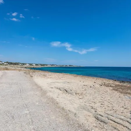Casa Enrica Fronte Mare Puglia On Line Apartment