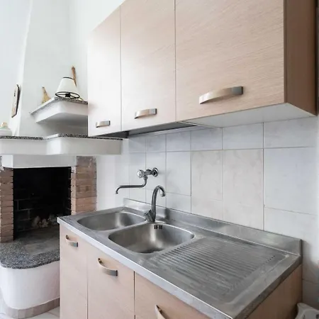 Casa Enrica Fronte Mare Puglia On Line Apartment *